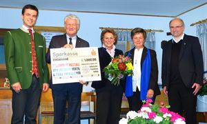 Bild_3_Spende 1000 Euro Partner im Notfall