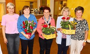 2025-05-16_BILD 2_Verabschiedung Vorstandschaftsmitglieder Frauengemeinschaft