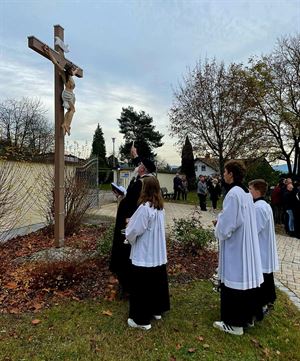 2025-11-01 Friedhofskreuz Gleißenberg