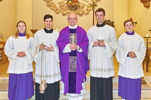 2026-02-28 neues Meßgewand Fastenzeit Marienkirche